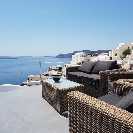 Aqua & Terra Traditional Cave Houses Oia  Exterior photo